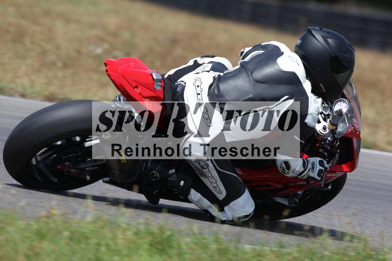 Archiv-2022/45 28.07.2022 Speer Racing ADR/Gruppe rot/backside